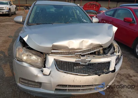 2014 Chevrolet Cruze Eco Manual z USA, uszkodzony, nr VIN 1G1PJ5SBXE7133802